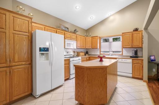 18949 Embry Avenue, Farmington, MN 55024