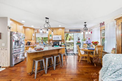 9-web-or-mls-110 Pine Circle Somerset-15.jpg