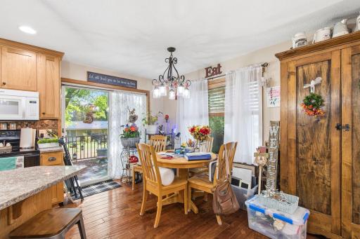 8-web-or-mls-110 Pine Circle Somerset-16.jpg