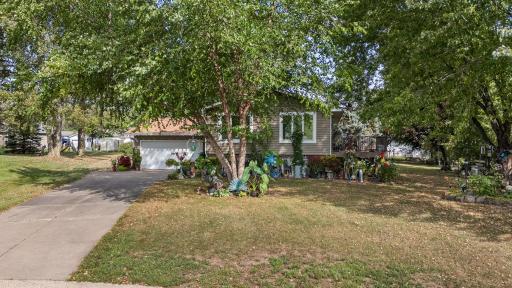 2-web-or-mls-110 Pine Circle Somerset-26.jpg