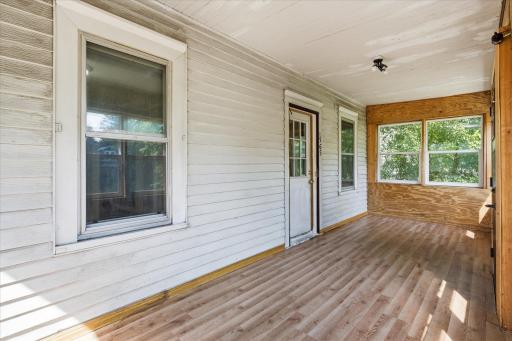 1565 7th Street E, Saint Paul, MN 55106