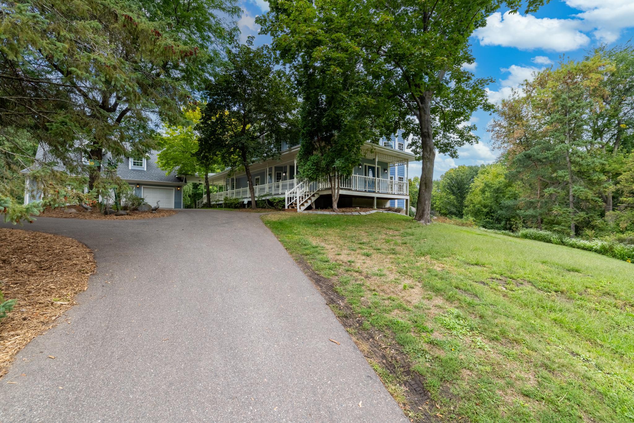 Property photo for 8620 Inver Grove Trail, Inver Grove Heights, MN 55076