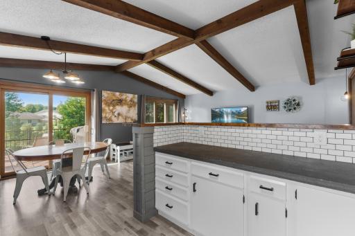 Kitchen & Dining Area