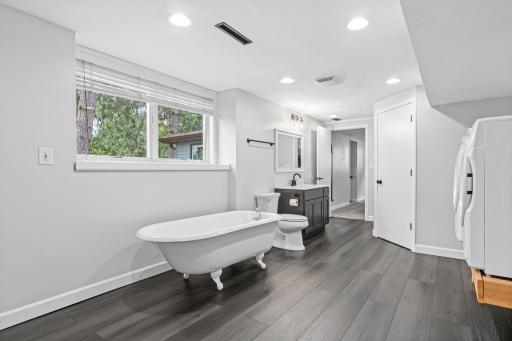 650 93rd St, Roberts, WI-33.jpg