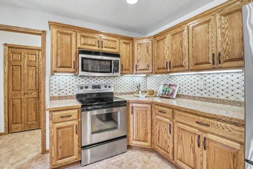 Kitchen1_6-1280.jpg