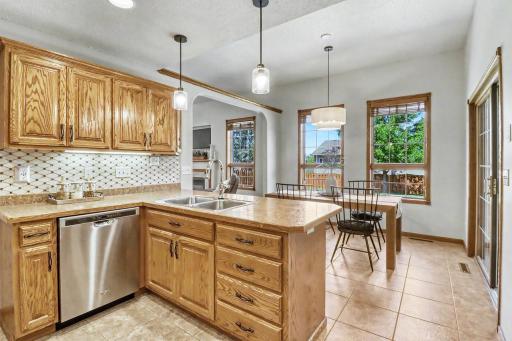 Kitchen1_4-1280.jpg