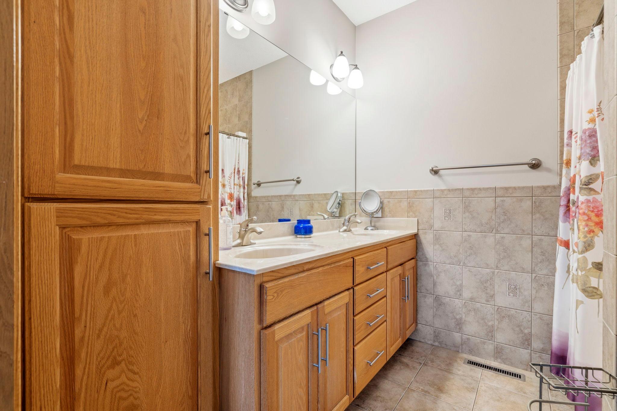 108-web-or-mls-A7308243.jpg