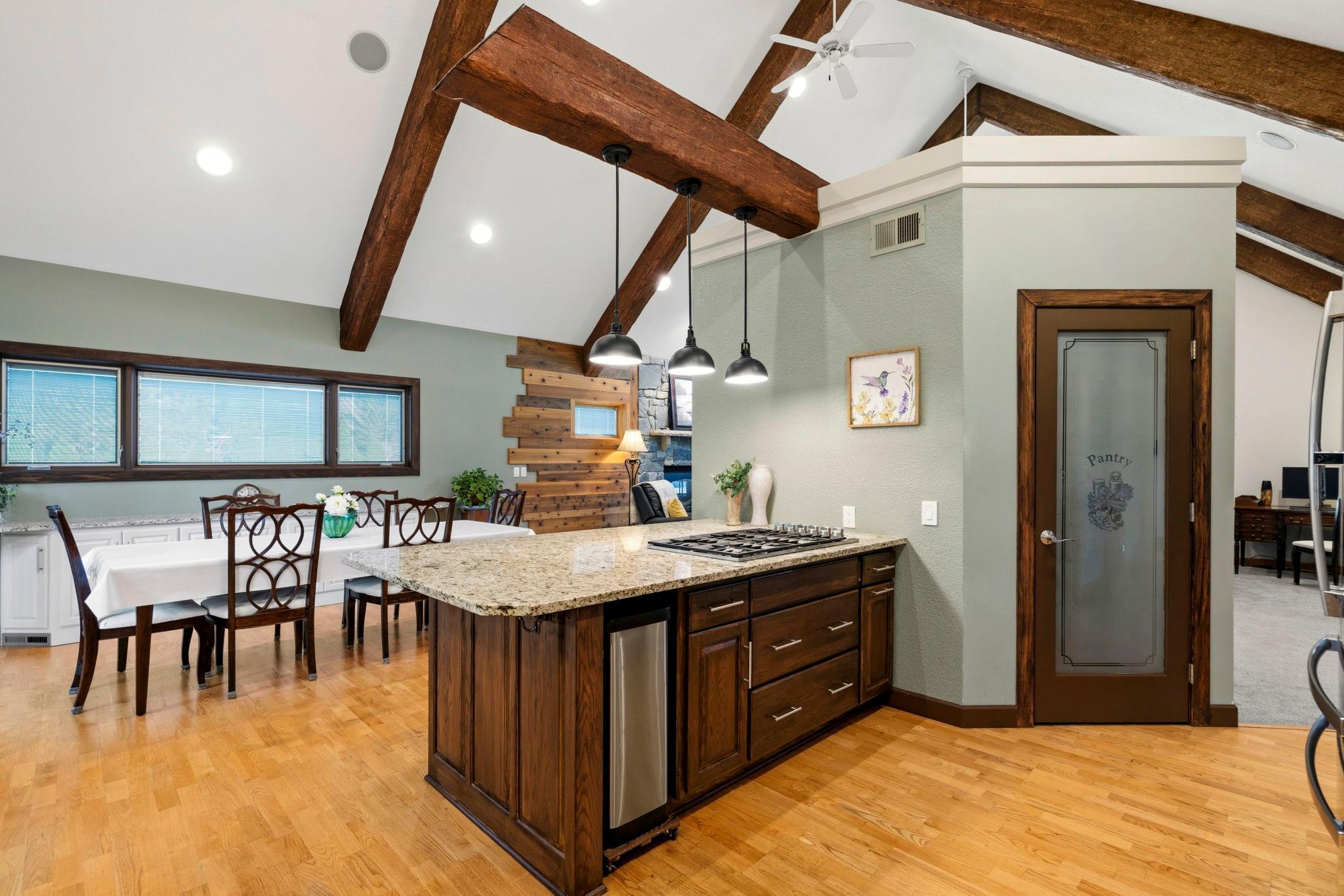 106-web-or-mls-A7308146.jpg