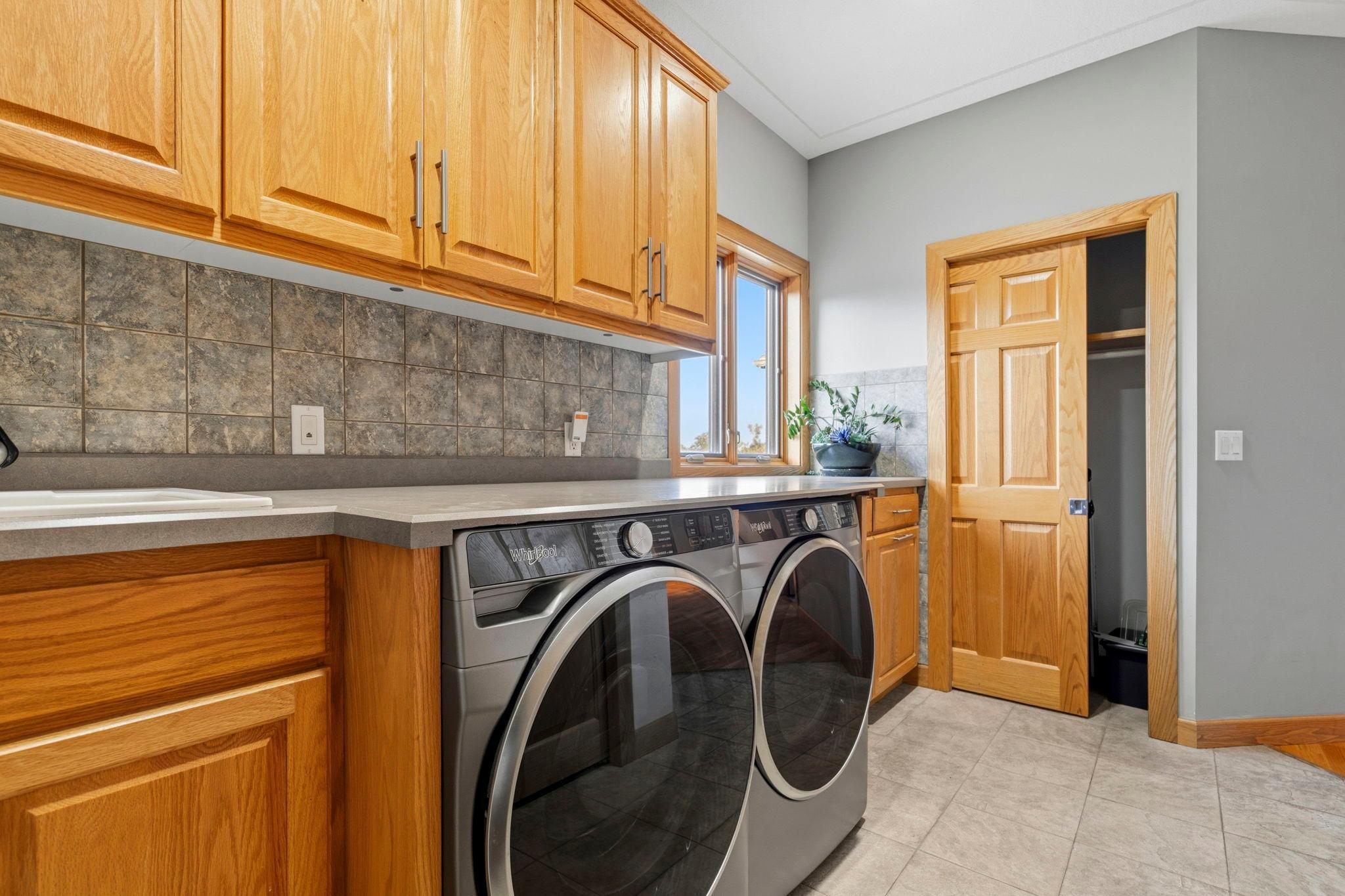 60-web-or-mls-A7308283.jpg