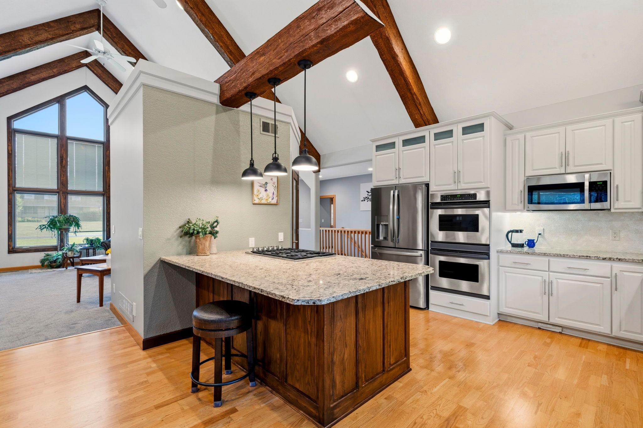 70-web-or-mls-A7308118.jpg