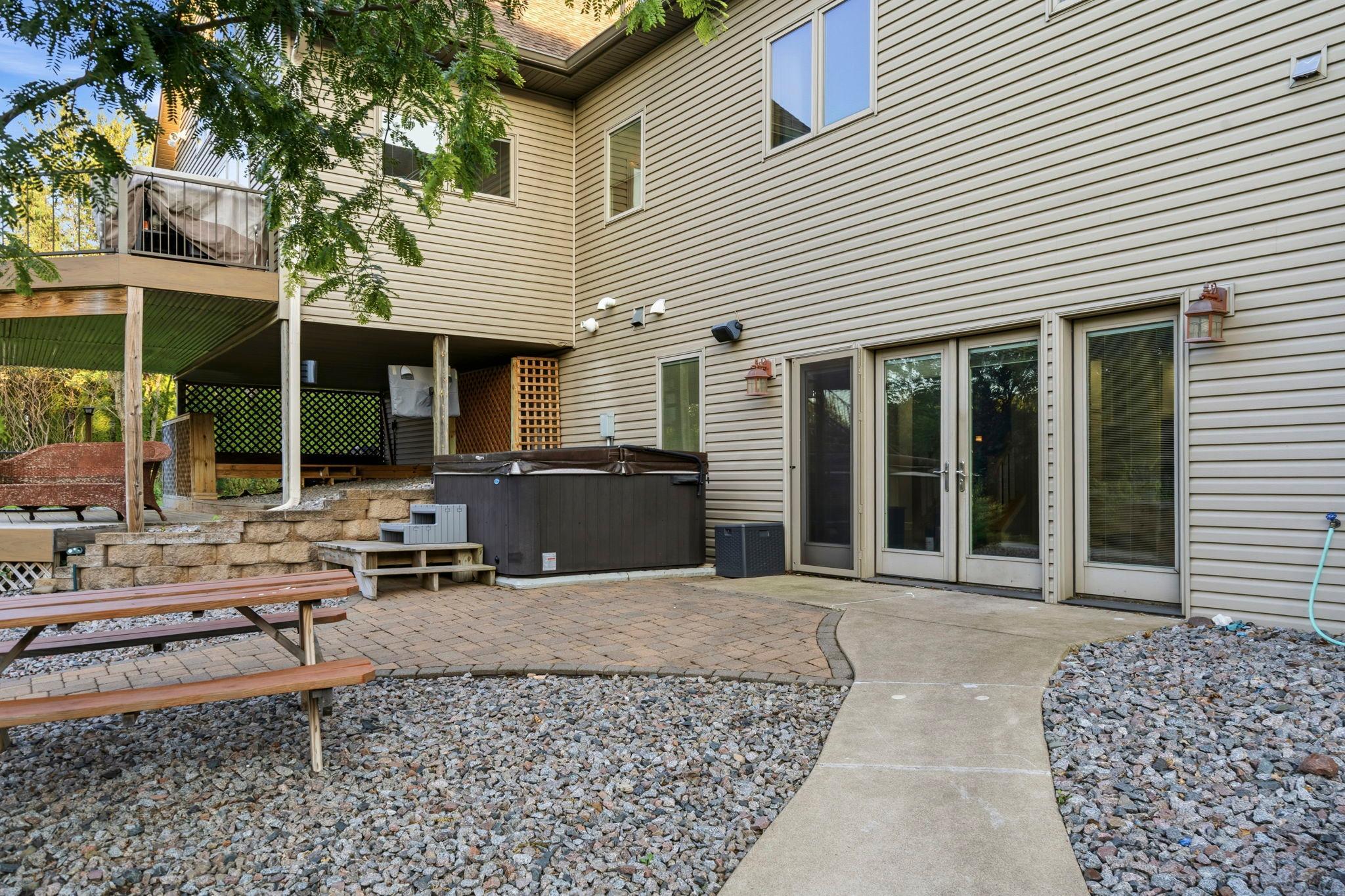 8-web-or-mls-A7308476.jpg