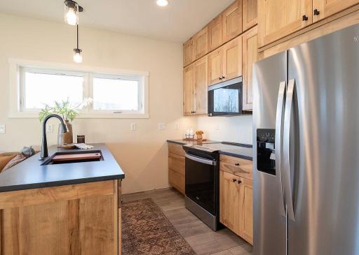 116 E Lakeview Drive, Silver Bay, MN 55614