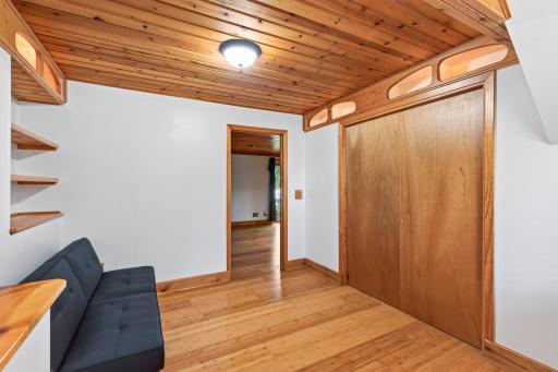 31_11607_Hillside31_mls.jpg