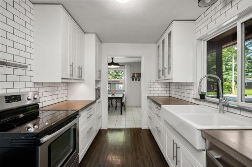 Lots of cabinet and storage too!