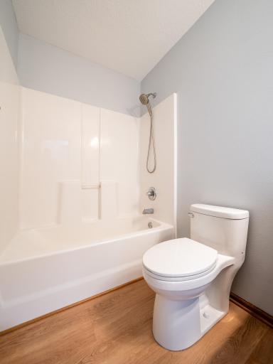 1051 Yellowstone Avenue, Saint Cloud, MN 56303