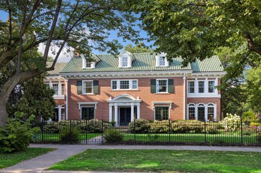1465 Summit Avenue, Saint Paul, MN 55105