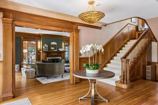 1465 Summit Avenue, Saint Paul, MN 55105