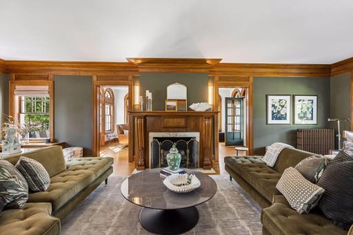 1465 Summit Avenue, Saint Paul, MN 55105