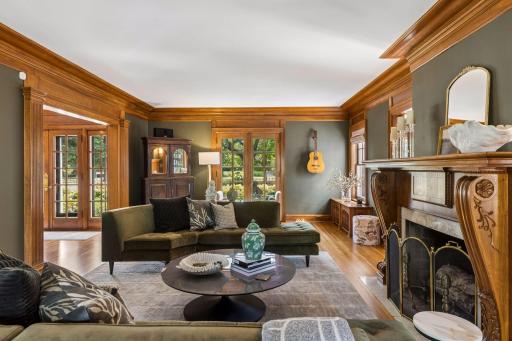 1465 Summit Avenue, Saint Paul, MN 55105