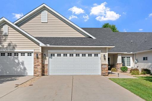 Photo for 1050 Woodland Drive, Hastings, MN 55033 - listing #7130471 1050 Woodland Drive, Hastings, MN 55033