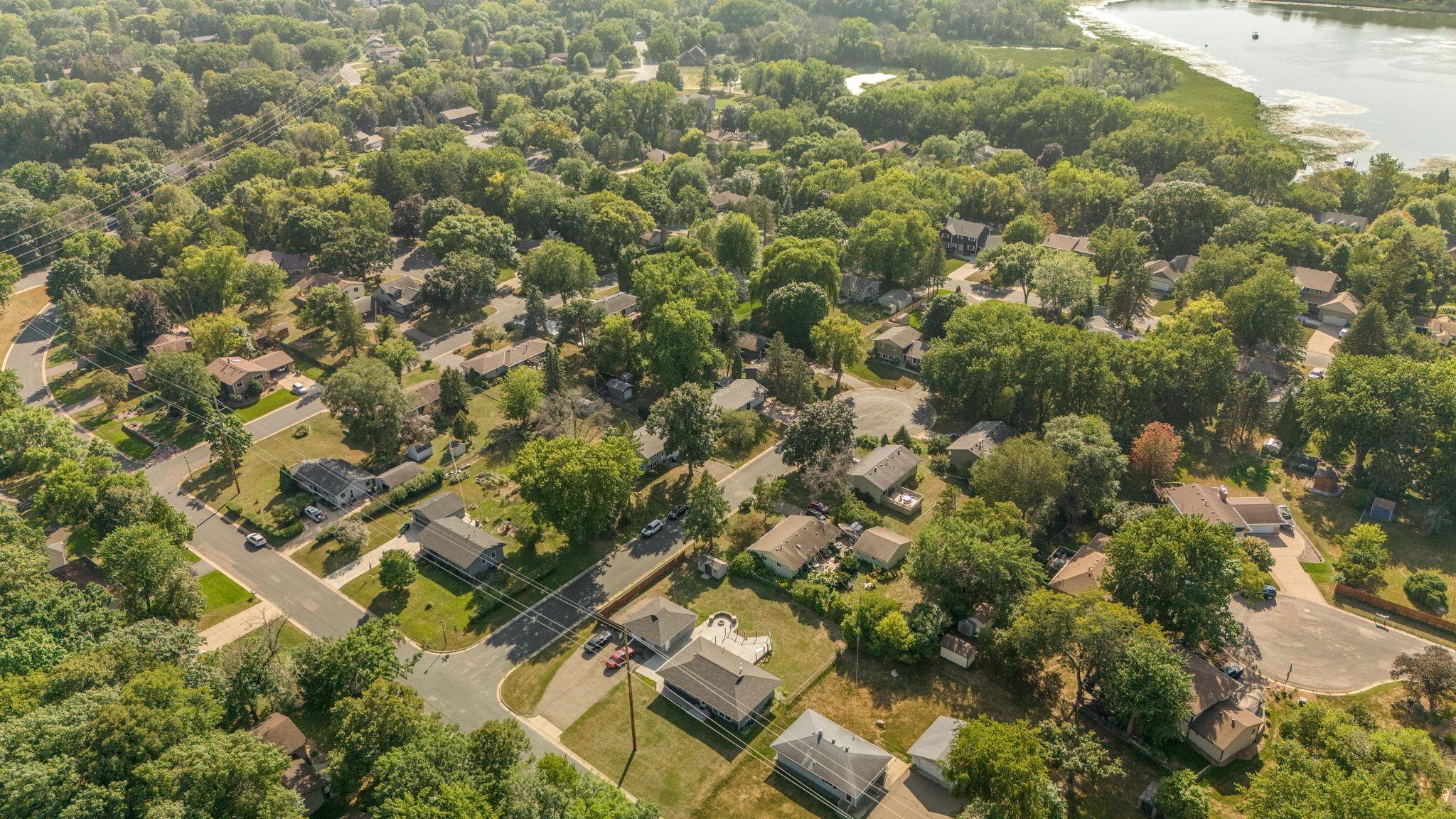 53-web-or-mls-dji_20260819153611_0055_d-dji_20260819153611_0057_d.jpg