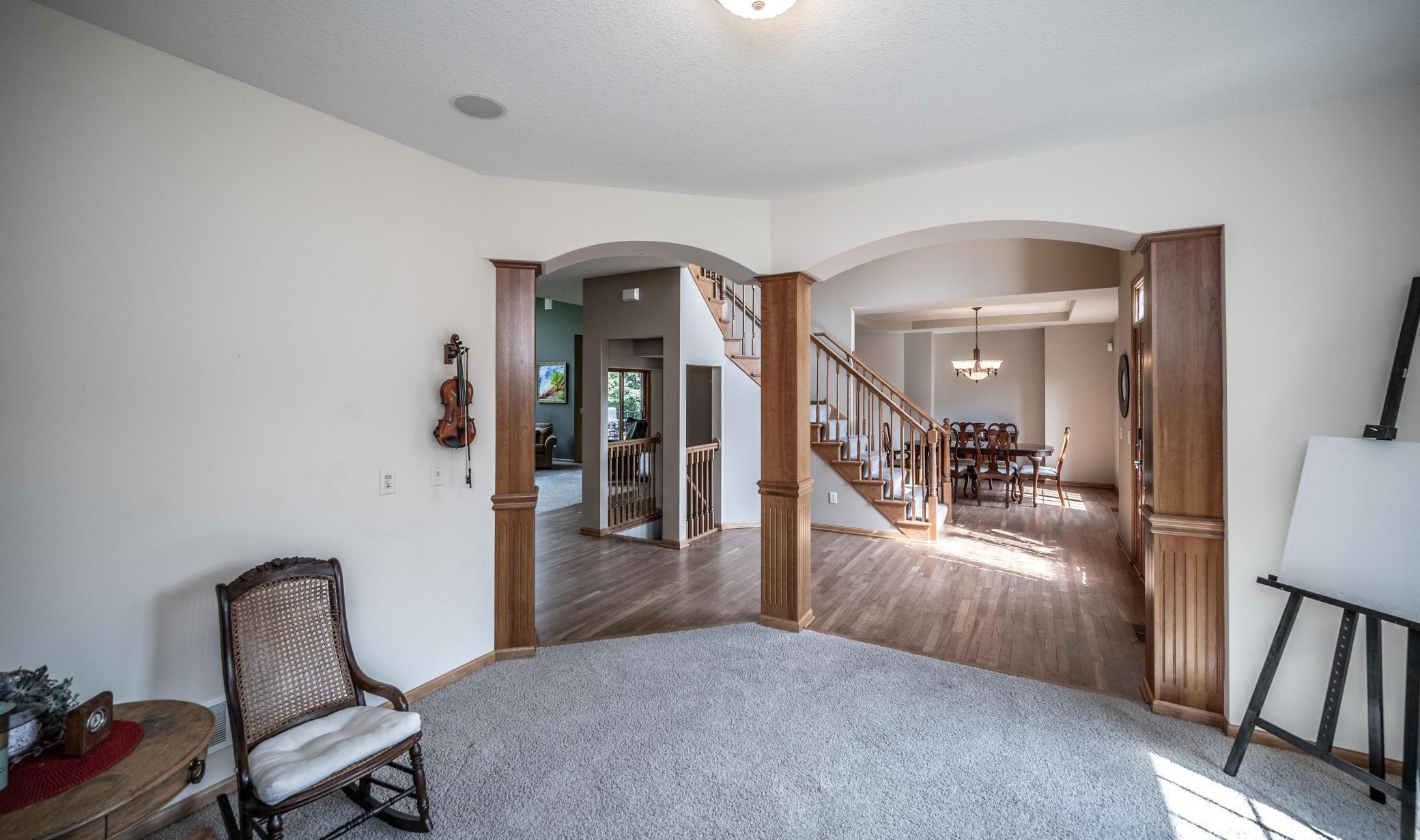 017-048-Sitting Room-4200x2486.jpg