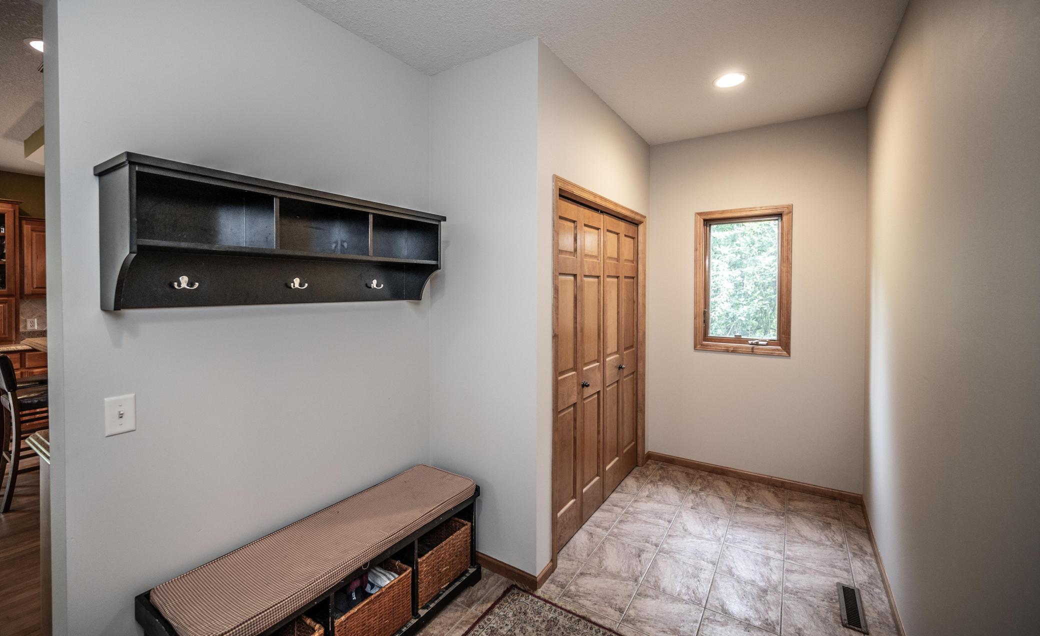 029-041-Mudroom-4200x2570.jpg