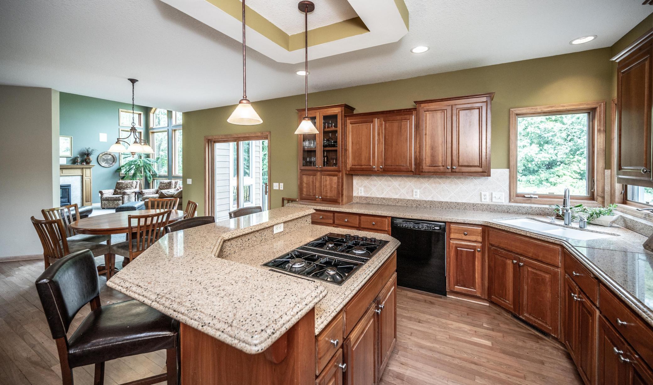 031-058-Kitchen-4200x2479.jpg