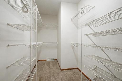 31_W7885CountryAve_MasterCloset1_mls.jpg