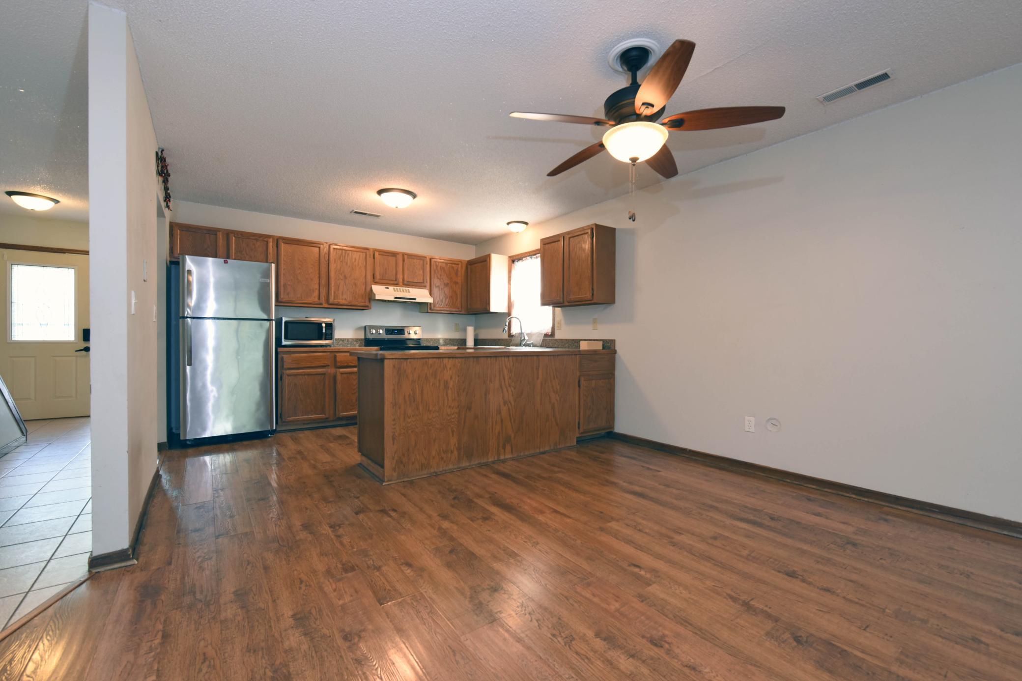 6781 Sherwood 11.jpg