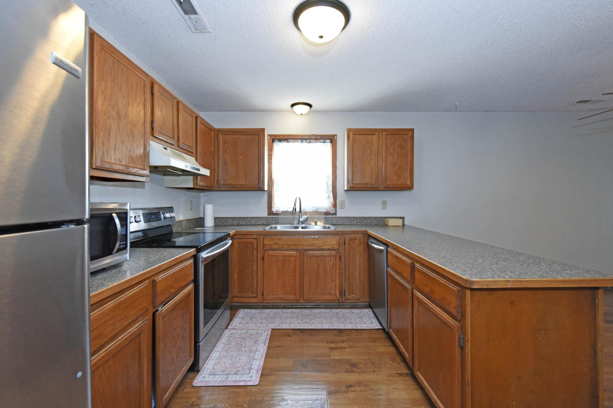 6781 Sherwood 13.jpg