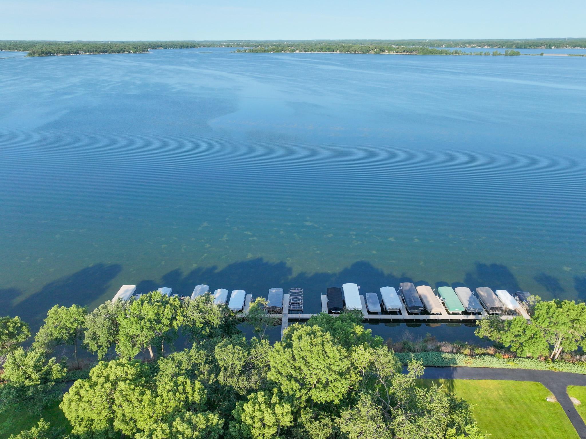 Lake Le Homme Dieu