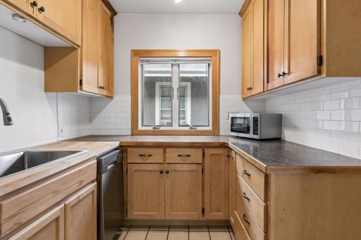 1432 Goodrich Avenue, Saint Paul, MN 55105