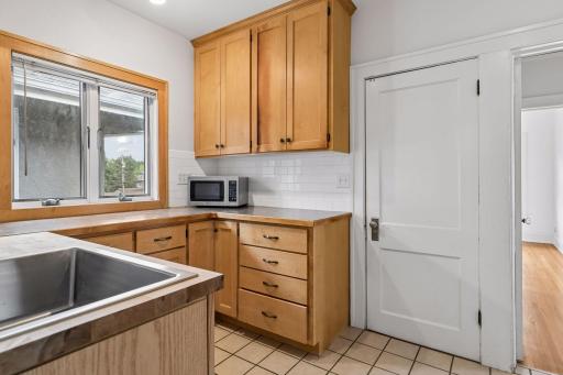1432 Goodrich Avenue, Saint Paul, MN 55105