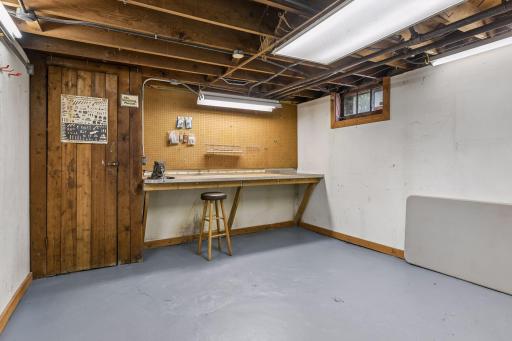 1432 Goodrich Avenue, Saint Paul, MN 55105