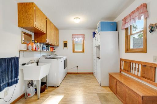 110 2nd Street SW, New Prague, MN 56071