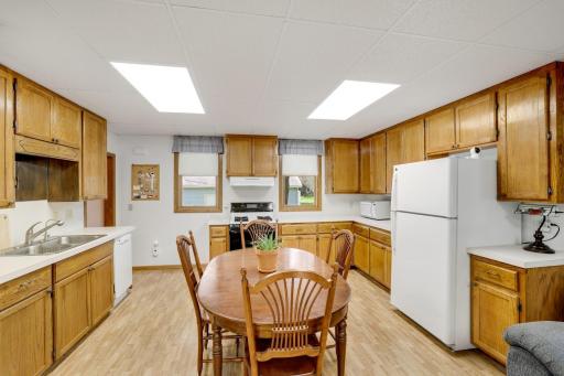 110 2nd Street SW, New Prague, MN 56071
