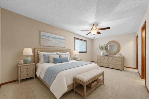 Main bedroom virtually staged