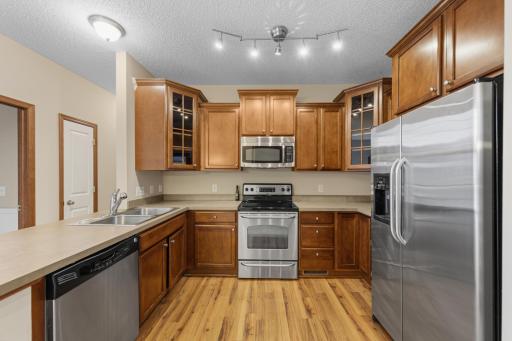 18_15 kitchen.jpg