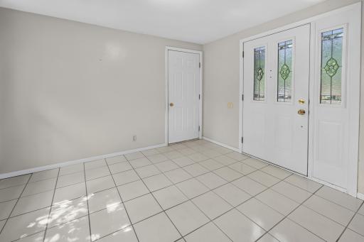 Flex space just perfect for a mud room, sitting room or extra dining room.