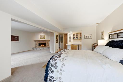 7096 Cahill Road, Edina, MN 55439