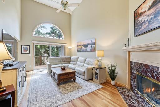 7096 Cahill Road, Edina, MN 55439