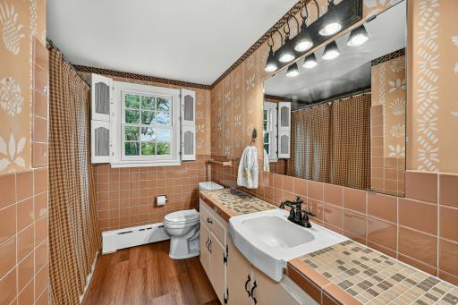 2nd level Bathroom with new flooring