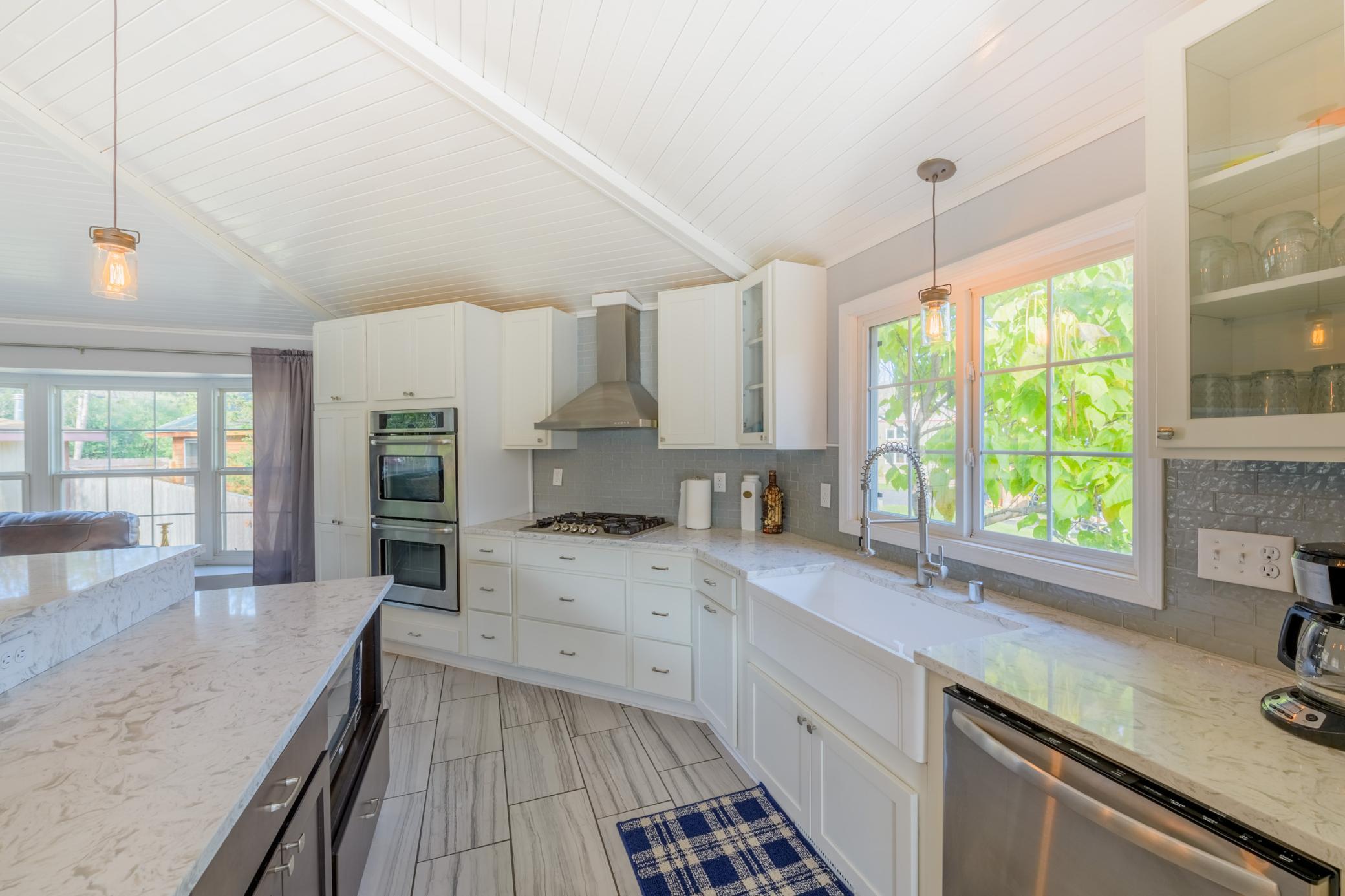 7008 River Road-WS-20211103-_CBP0175-HDR.jpg