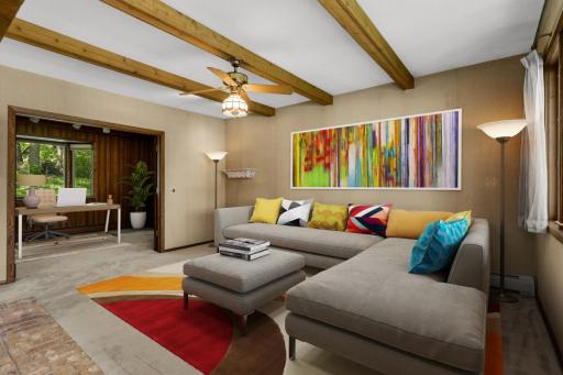 2 Sitting Area Image-8 fl.jpg