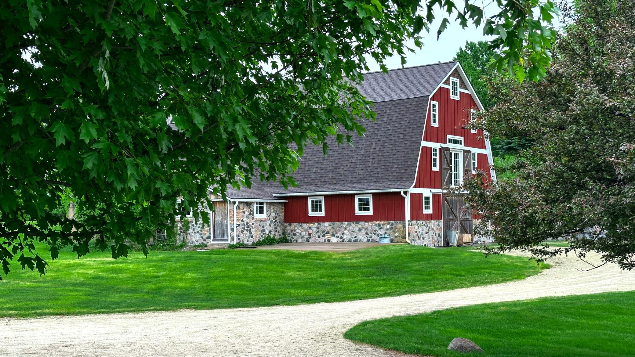The Barn.jpg