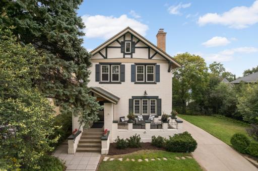 904 Osceola Avenue, Saint Paul, MN 55105