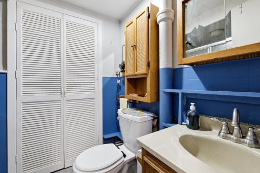 149 E Lake Blvd (17).jpg