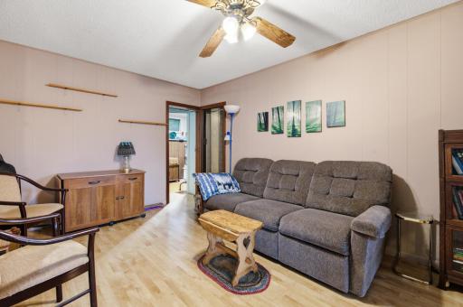 149 E Lake Blvd (12).jpg
