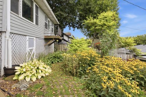 149 E Lake Blvd (20).jpg